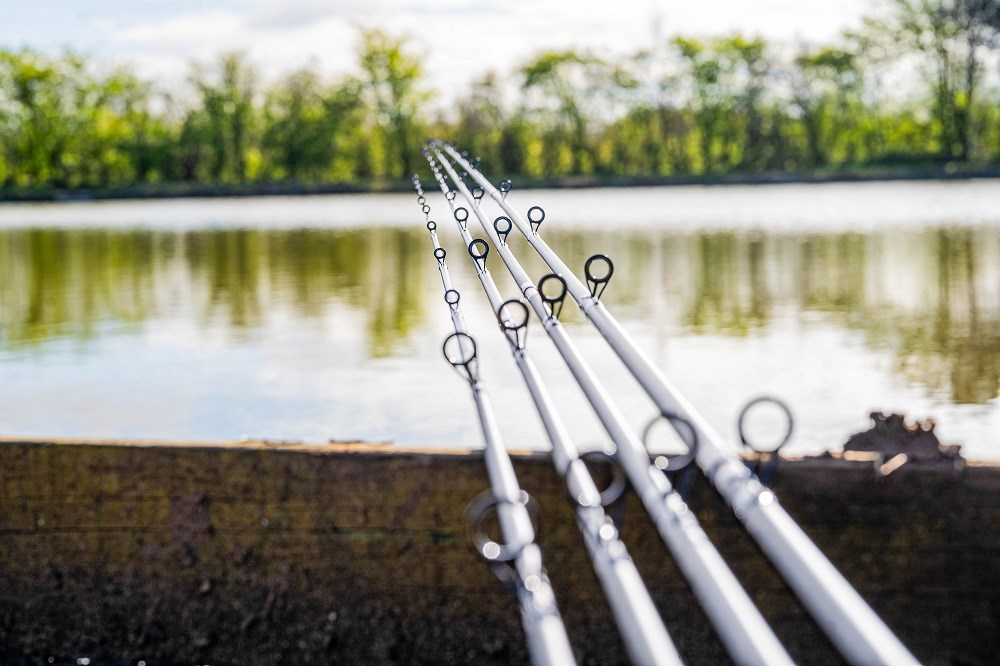 Preston Innovations Prut Dura Carp Feeder 9 ft 30 g (8)